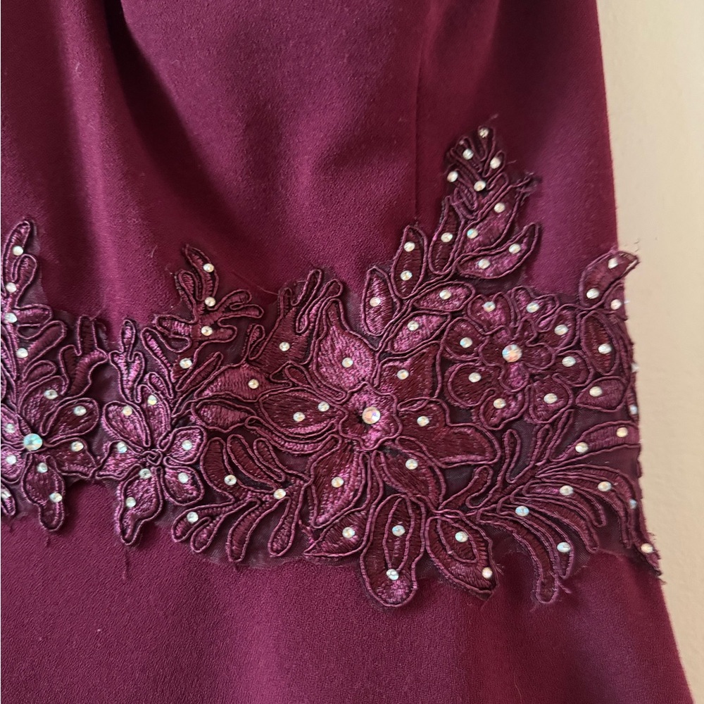 B Darlin Red Wine jr Embroidered Mini Fit & Flare Dress Size 15/16 - Picture 4 of 7